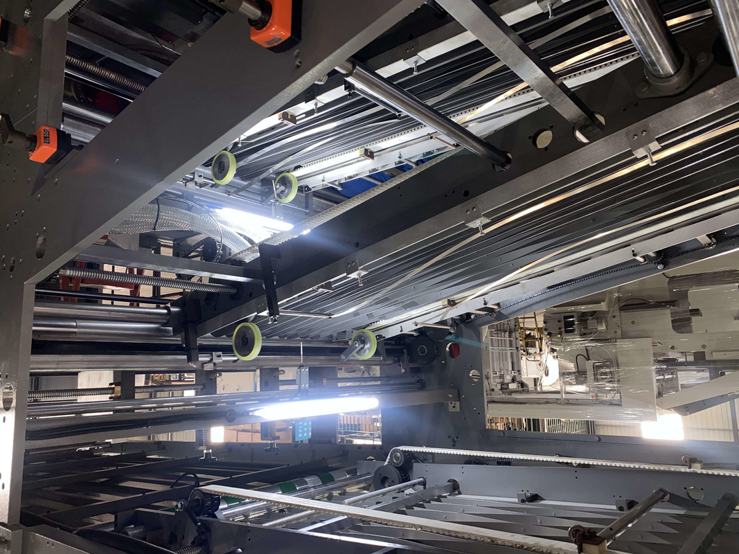 ISO 5 Ply Flute Laminator 30HP 380V Corrugated Box Lamination Machine